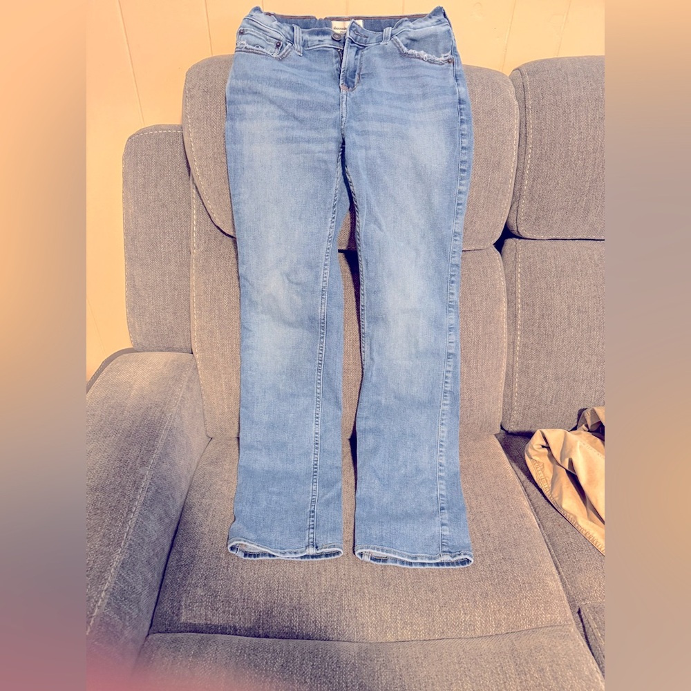 Abercrombie and fitch kids denim straight leg jeans. 13/14 long for teen boy.